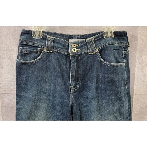 Chico’s Platinum Medium Blue Jeans Cuffed Stretch Capri Women’s Size 32W - Picture 2 of 9